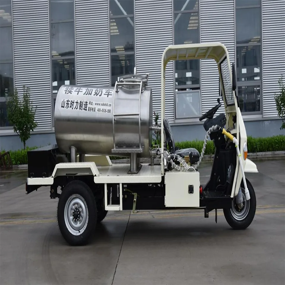 Mobile Milk Feeding Cart Dairy Farm Livestock Feeding 500L Capacity