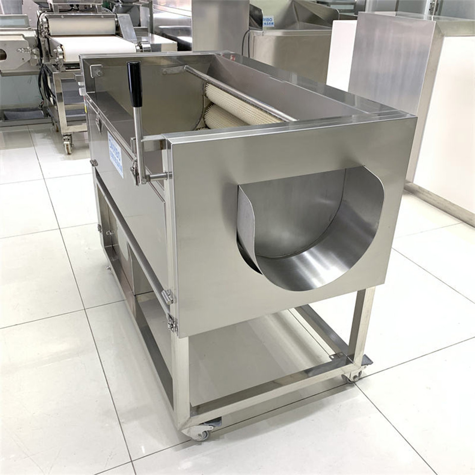 DXC-1500 Horizontal Brush Peeling Machine 600-800kg/h 1.5kW Root Vegetables