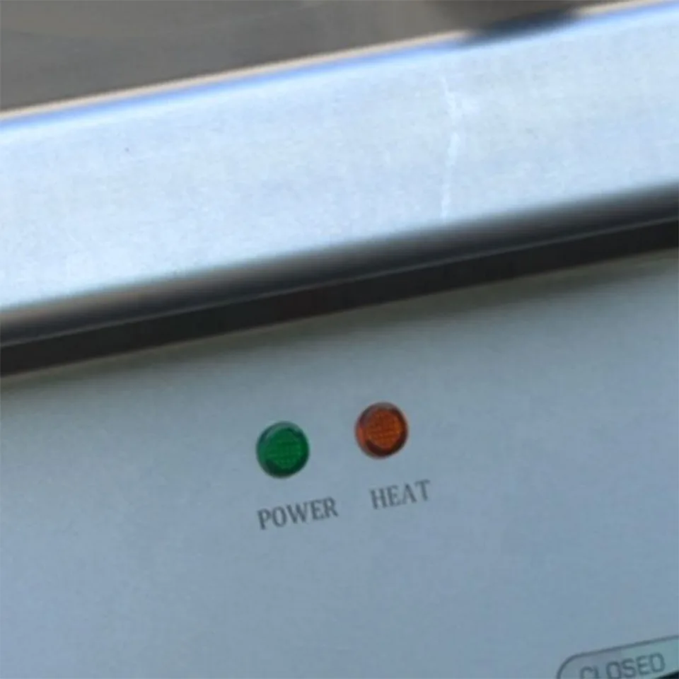 Pemanggang Elektrik Komersial E-DP-818-1000 7.5 kW Permukaan Rata Termostatik
