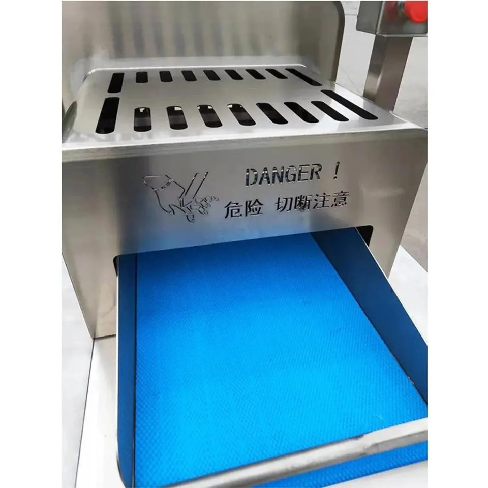 Máquina de cortar en dados carne y aves BB300 400 kg/h, ancho de corte 230 mm, acero inoxidable