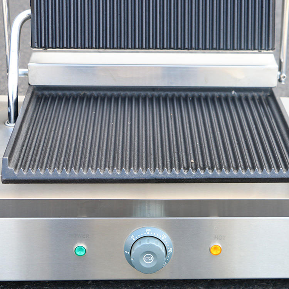 Electric Sandwich Grill E-DPX-11 Non-Stick Countertop Grill for Café and Snack Bar