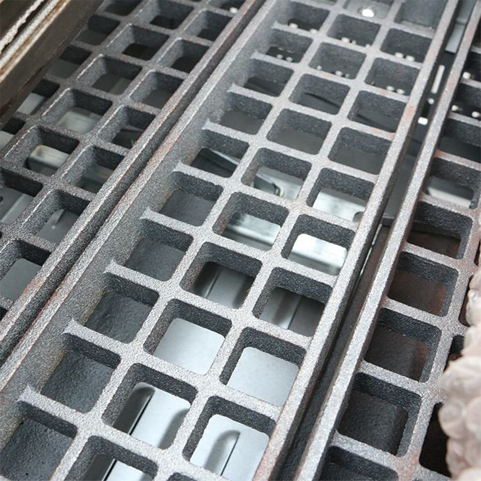 HKE-RQH-700 Vertical Gas Grill 20kW Stainless Steel Commercial Kitchen Grill